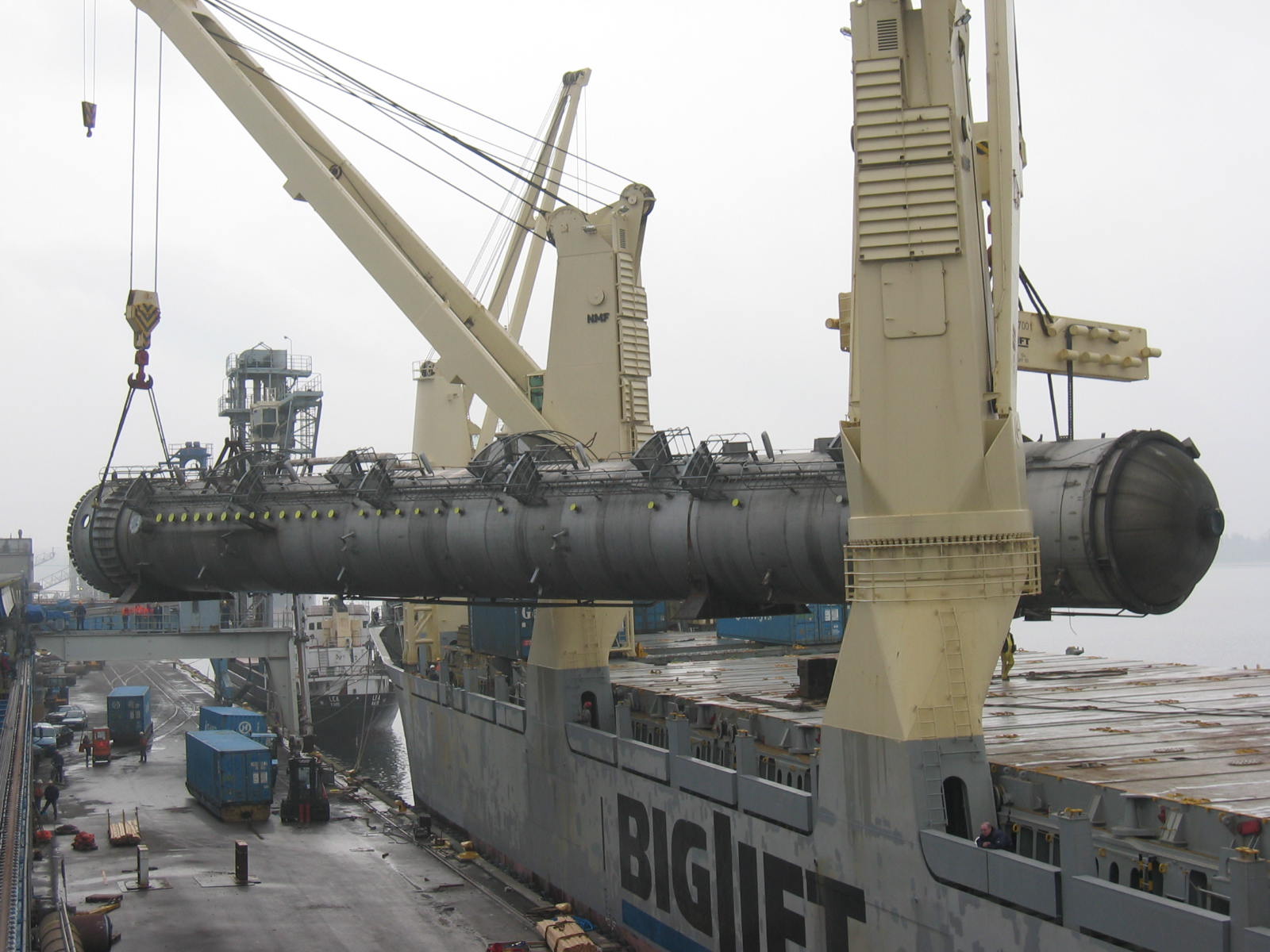 heavy lift ship,project cargo,break bulk cargo